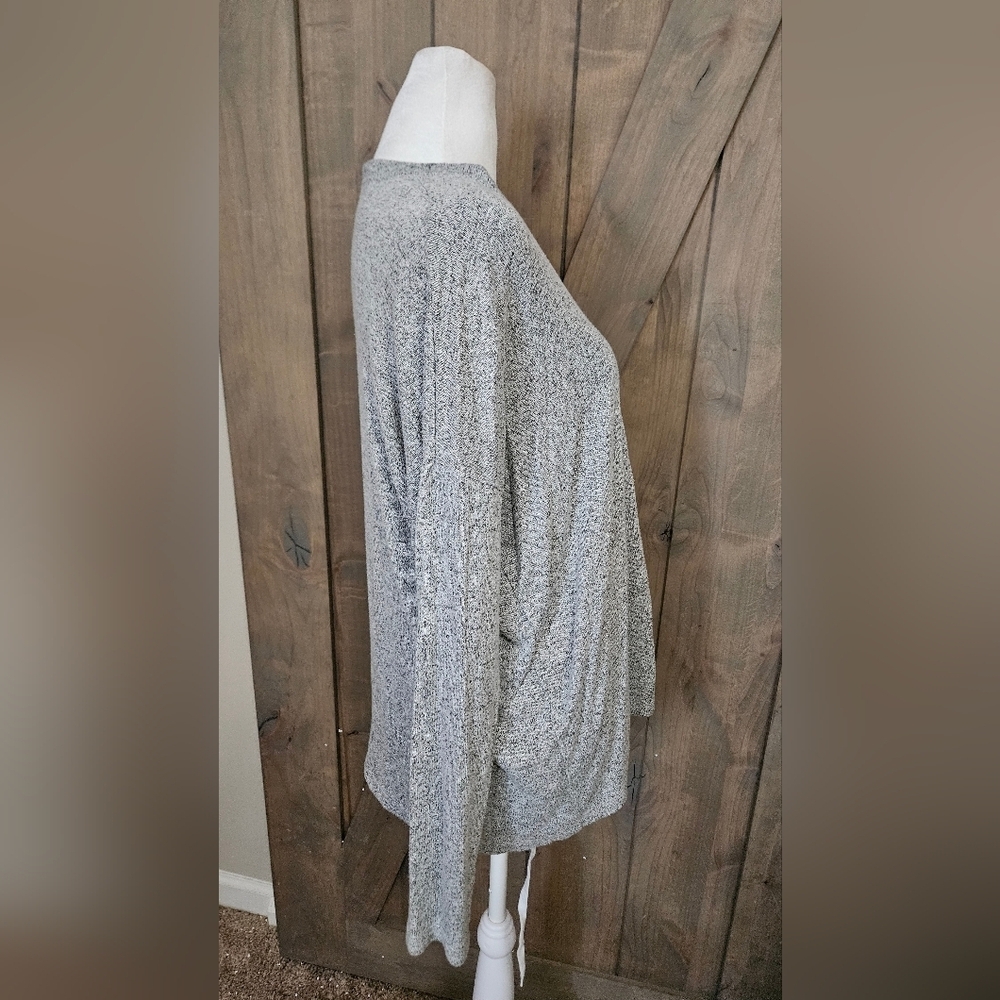 AMERICAN EAGLE Soft&Sexy Plush Long V Neck ButtonFront Cardigan.Heathered Grey.S - Picture 9 of 10